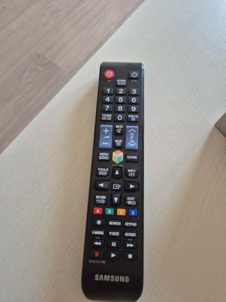 Televisor Samsung Negro