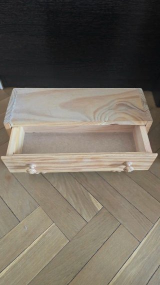 Habitación de juguete para muñecos