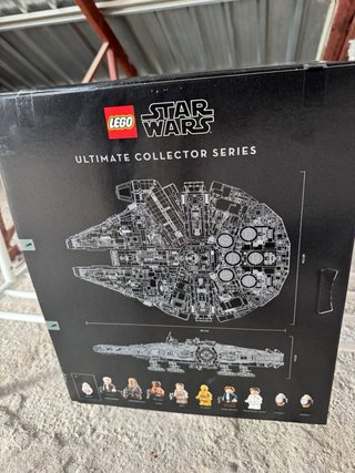 LEGO Star Wars Millennium Falcon 75192 UCS