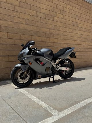 Honda CBR 600 F4i Gris