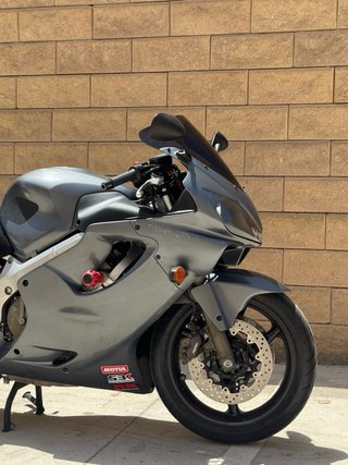 Honda CBR 600 F4i Gris
