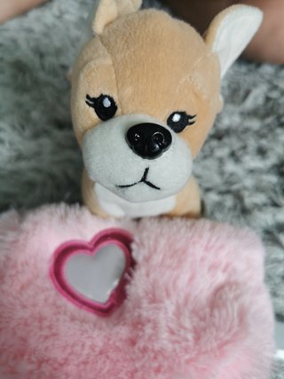 Peluche perrito con bolso rosa