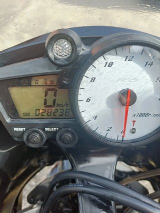 Yamaha YZF R6 Negra y fluor