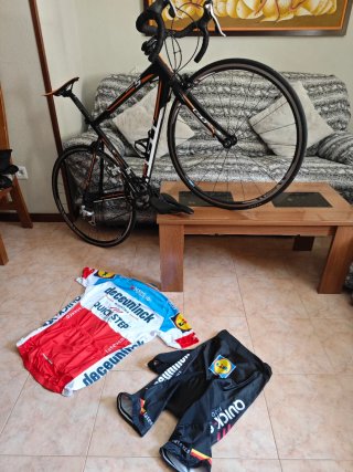 Bicicleta Carretera/Gravel GT serie 5 talla M