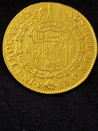 Moneda Oro 8 escudos Carlos IIII 1795