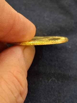 Moneda Oro 8 escudos Carlos IIII 1795