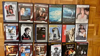 Lote de 40 Películas, Documentales y series en DVD
