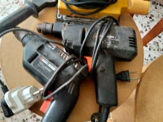 Lote Herramientas Eléctricas: Taladros y Pistola