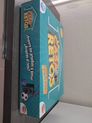 La Casa de los Retos Juego de Mesa Familiar.