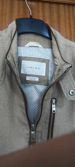 Cazadora Zara Lino Beige