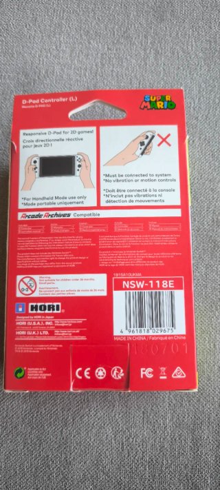 Mando D-Pad Super Mario Switch (L)