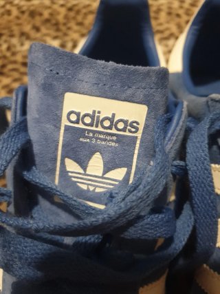 Zapatillas Adidas Azules y Blancas