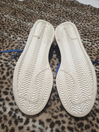 Zapatillas Adidas Azules y Blancas