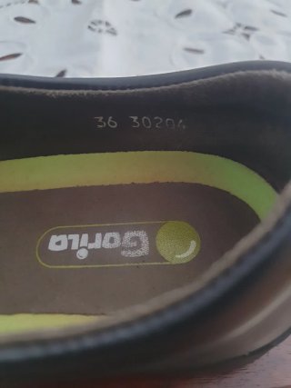 Zapatos niña Gorila Talla 36 Negros