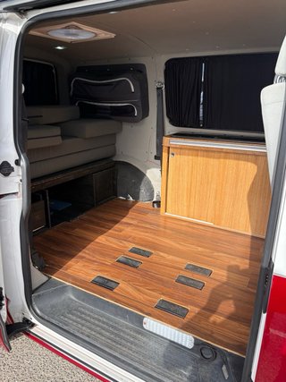 Volkswagen Transporter Kombi T5 Pro Corta