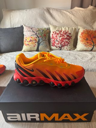 Nike Air Max DN8 Naranja y Amarillo