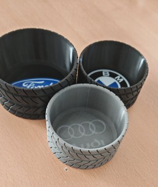Svuotatasche design pneumatico Ford