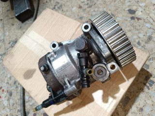 Bomba Inyectora DELPHI 1.5 DCI R9042A041A