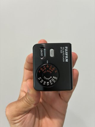 Flash Fujifilm EF-X20 TTL Auto