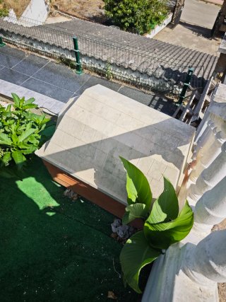 Casa para perro grande de plástico
