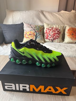 Nike Air Max DN8 Negro/Verde