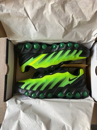 Nike Air Max DN8 Negro/Verde