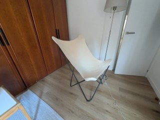Silla Mariposa Beige y Negra