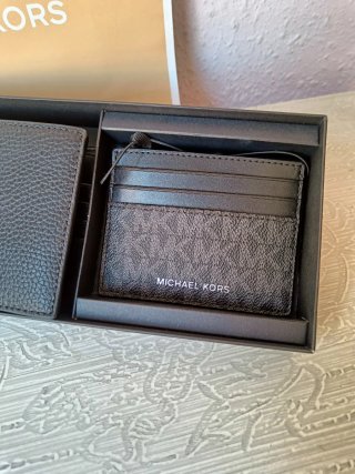 Set billetera y tarjetero Michael Kors