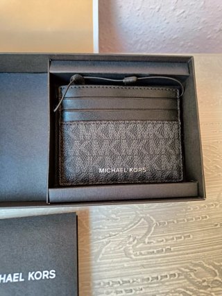 Set billetera y tarjetero Michael Kors