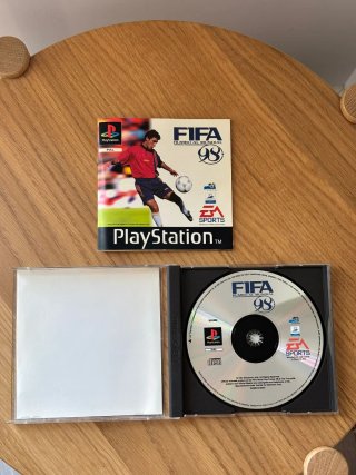FIFA 98: Rumbo al Mundial PS1