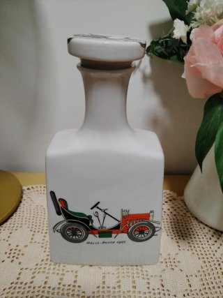 Botella cerámica Jerez coche antiguo