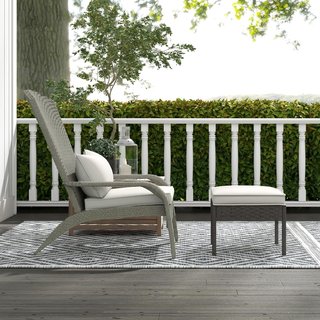 Silla De Jardín Con Reposapiés, Brazos Y Cojines Acolchados, Silla Adirondack De Ratán Y Acero, 64X82X89 Cm, Gris Y Blanco Crema
