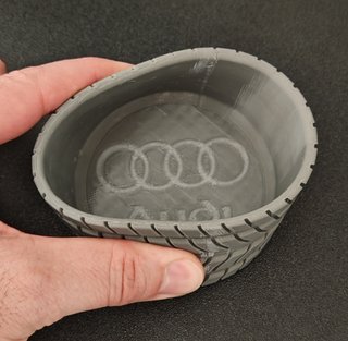 Svuotatasche Design Pneumatico Audi