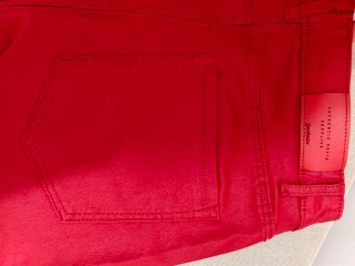 Pantalones Stradivarius pitillo cintura alta rojos