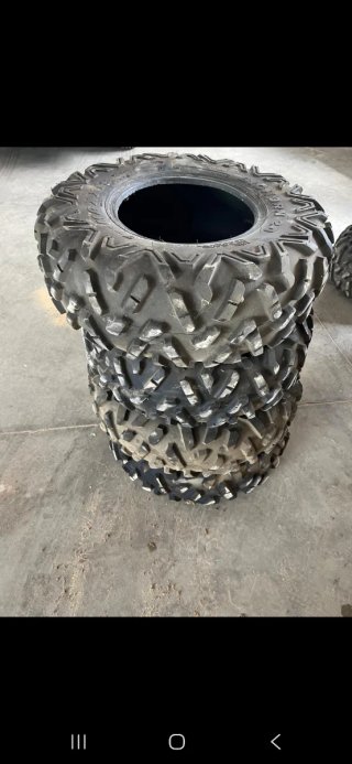 Rueda Maxxis 27x9.00-12