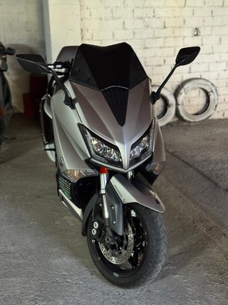 Yamaha Tmax 530