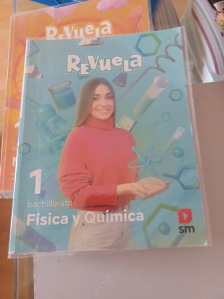 Física y Química 1o Bachillerato : Revuela