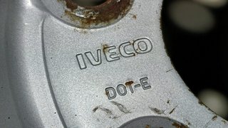 LLANTA IVECO DAILY FURGÓN 504103598