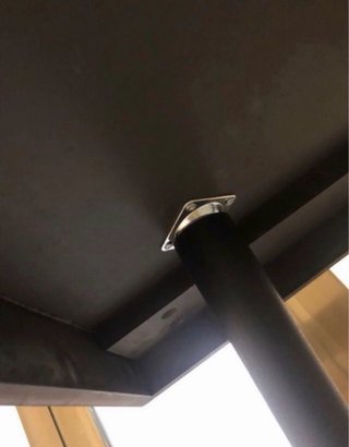 Tavolo da scrivania in legno massello nero naturale
