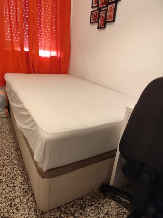 Canapé y colchón 105cm como nuevo