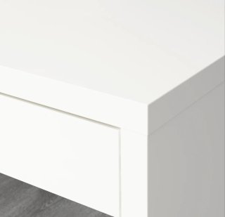 Scrivania IKEA Micke bianca