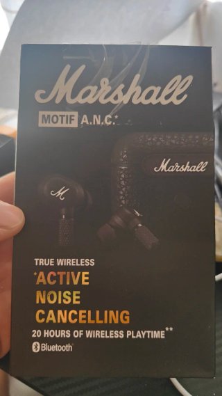 Auriculares Marshall motif