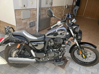 Moto Macbor Rockster 125 Negra/Gris