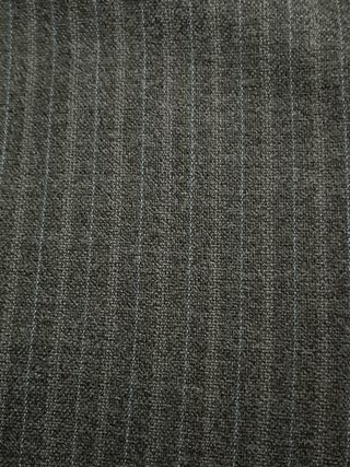 Pantalón de traje gris raya diplomática