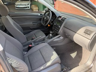 Volkswagen Golf 2005