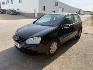 Volkswagen Golf 2005