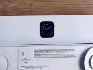 Apple Watch SE 44mm Plata