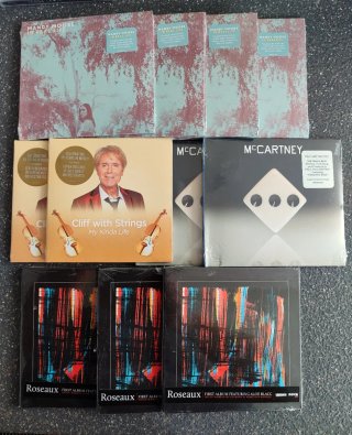 NUEVOS 65 CD PRECINTADOS