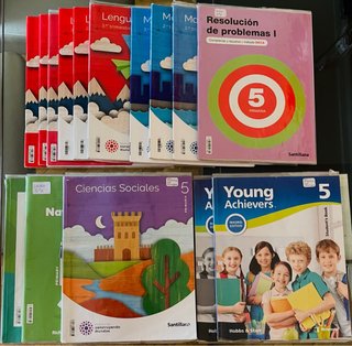 Libros y Cuadernillos 5o Primaria Santillana