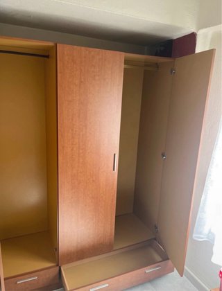 Armario 3 puertas cerezo